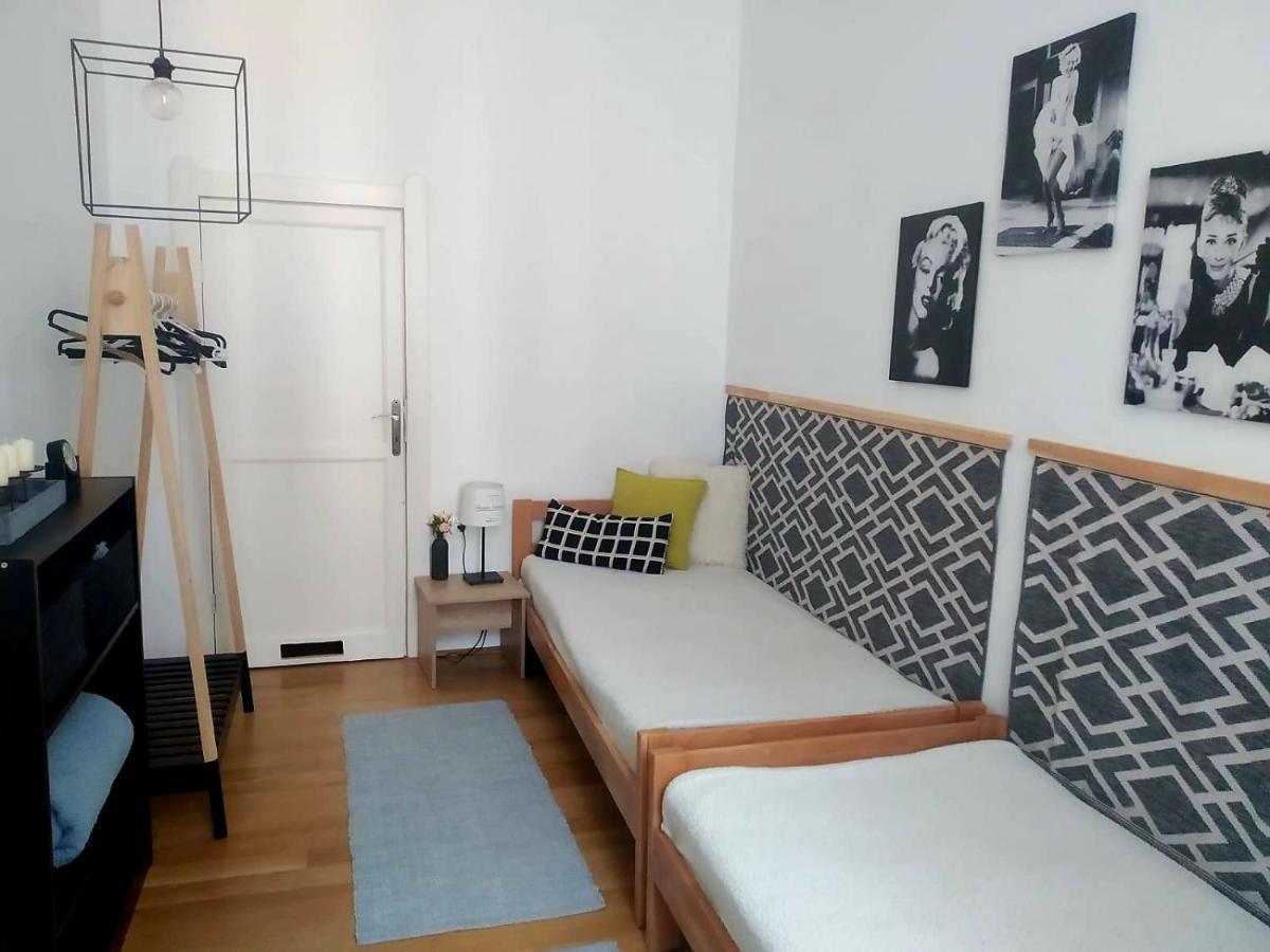 Your Gorgeous And Spacious Dream Free Parking Budapest